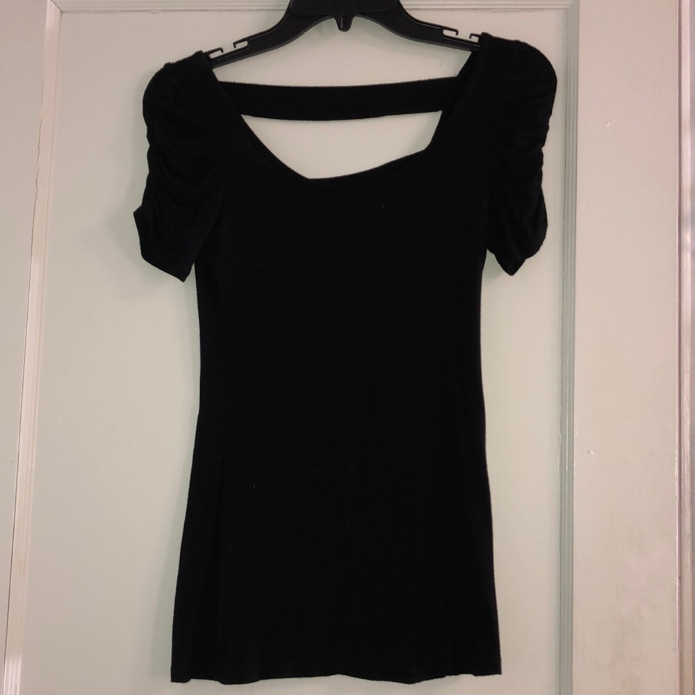 black ribbed shoulder t shirt